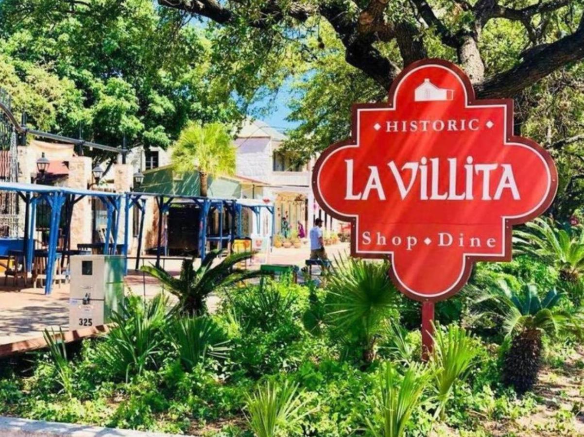 Cozy Downtown Guest House 2Br/1Ba Sleeps 8 San Antonio Esterno foto